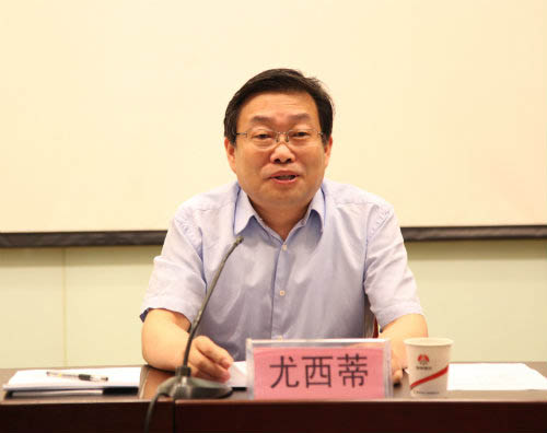 新班子上任一個月，看他們都忙了些啥？