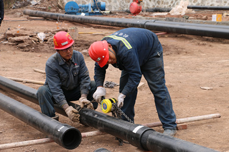 蹄疾步穩(wěn)   追趕超越創(chuàng)佳績(jī)