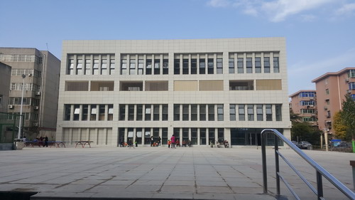 銅川分公司三普中區(qū)職工活動(dòng)中心、地下停車場(chǎng)工程順利交付使用