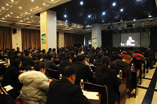 建設(shè)集團(tuán)開展《合同法》、《勞動合同法》專題培訓(xùn)