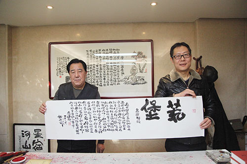 陜西省文聯(lián)副主席高建群為建設集團員工作品題字