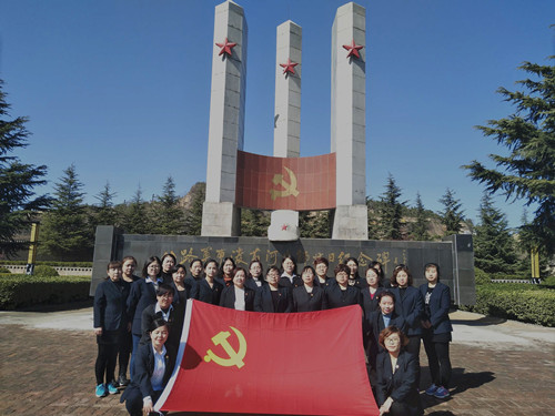 澄合分公司舉辦“慶三.八”巾幗愛國(guó)主義教育活動(dòng)