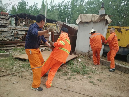 礦建三公司開(kāi)展庫(kù)房“大掃除”讓物資管理更高效