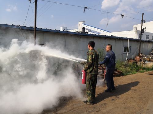 陜煤建設(shè)掘進公司:紅柳林項目部水火應(yīng)急雙演練檢驗項目處置能力
