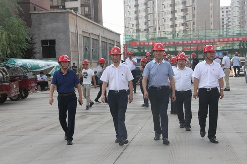 陜煤建設銅煤公司參加召開銅煤1#2#小區(qū)現場協(xié)調推進會