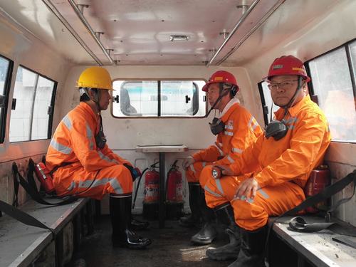 陜煤建設掘進公司:下基層求“真”重“質(zhì)” 強力推進隱患排查攻堅