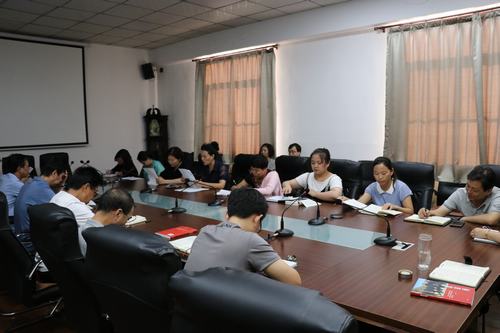 陜煤建設(shè)澄合分公司第一時間接收從嚴(yán)治黨最強(qiáng)音