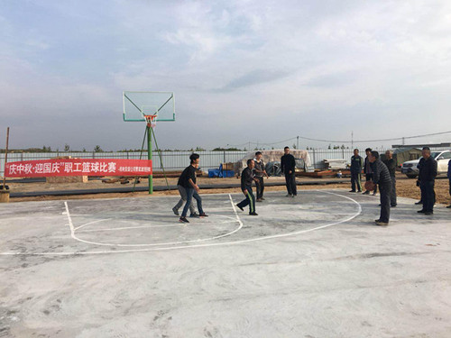 陜煤建設(shè)機(jī)電安裝公司曹家灘項(xiàng)目部：舉辦“慶中秋·迎國慶”職工籃球賽比賽