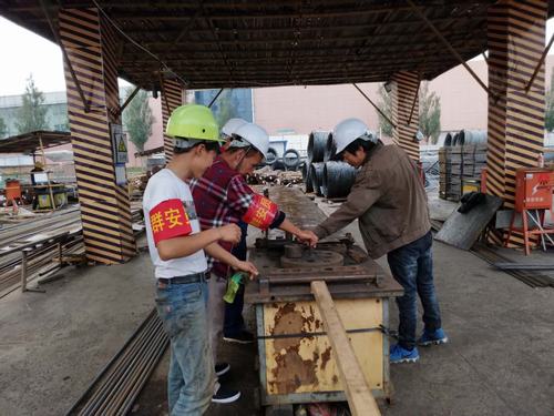 陜煤建設(shè)韓城分公司團(tuán)結(jié)奮進(jìn)齊心協(xié)力助力安全生產(chǎn)