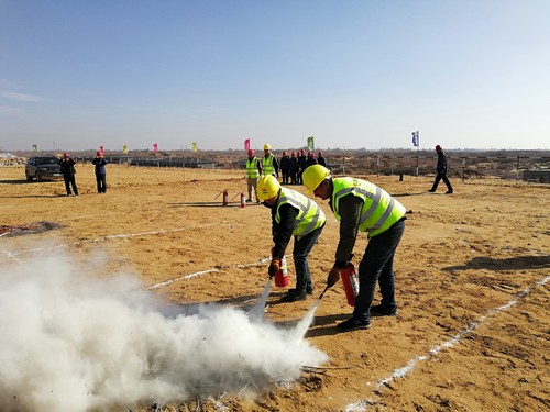 陜煤建設(shè)銅煤公司各項(xiàng)目部開(kāi)展消防應(yīng)急救援演練提升安全管控意識(shí)