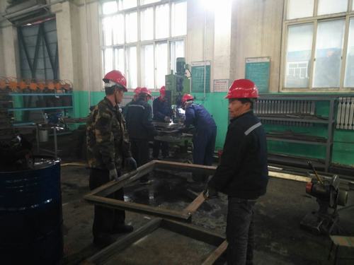 外部市場傳捷報(bào)，施工現(xiàn)場干勁足