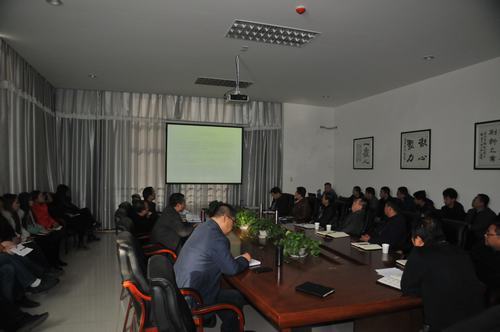 陜煤建設掘進公司:多種形式學習《習近平新時代中國特色社會主義思想三十講》