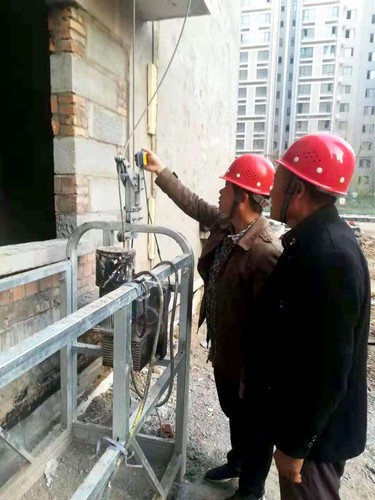 陜煤建設(shè)銅煤公司多措并舉加強冬季設(shè)備設(shè)施管理