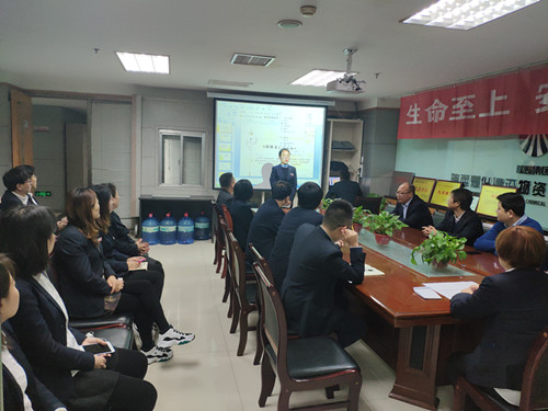 陜煤建設(shè)物資公司開展青年員工無主題演講活動