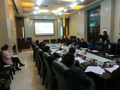 陜煤建設(shè)銅煤公司研發(fā)的“高空棧橋新型作業(yè)平臺(tái)”項(xiàng)目順利通過(guò)集團(tuán)2019年度科研立項(xiàng)論證