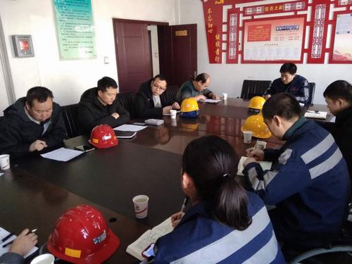 陜煤建設(shè)洗選煤運(yùn)營公司節(jié)前安全生產(chǎn)大檢查實(shí)打?qū)?></div>
                                <div   id=