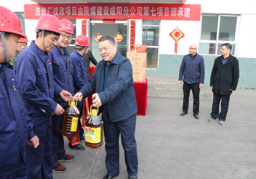 瞧，我們的春節(jié)這樣過