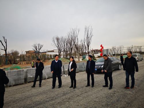 大荔縣副縣長劉丁一行深入G242大荔縣城過境段公路建設(shè)項目調(diào)研指導(dǎo)工作