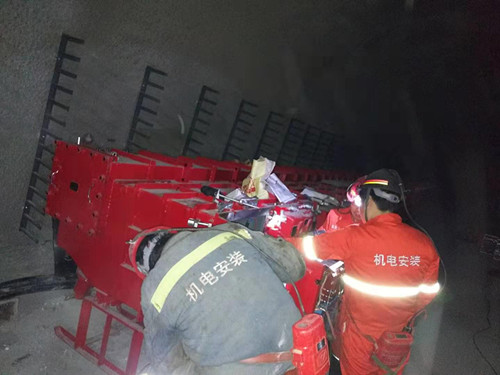 陜煤建設(shè)機電安裝公司冶坪項目部完成電氣試驗