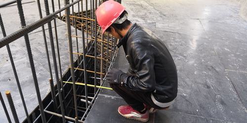 陜煤建設韓城分公司青年職工跑出“奮斗”的最美英姿