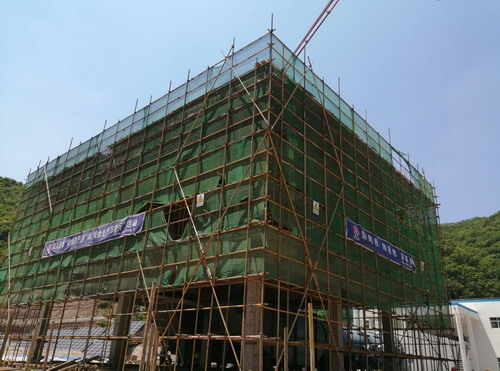 陜煤建設(shè)銅川公司第二項目部乏風(fēng)熱泵機(jī)房取熱室工程順利封頂