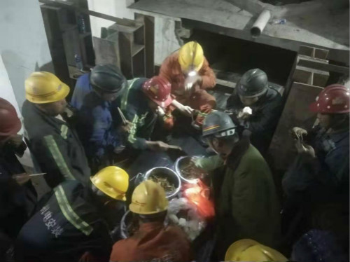 陜煤建設(shè)機(jī)電安裝公司加強(qiáng)組織和技術(shù)創(chuàng)新推動冶坪礦皮帶安裝工程