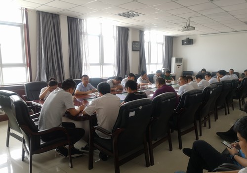 陜煤建設(shè)寶雞分公司承建的雙龍煤業(yè)路燈工程及起重機(jī)基礎(chǔ)工程順利通過竣工驗收