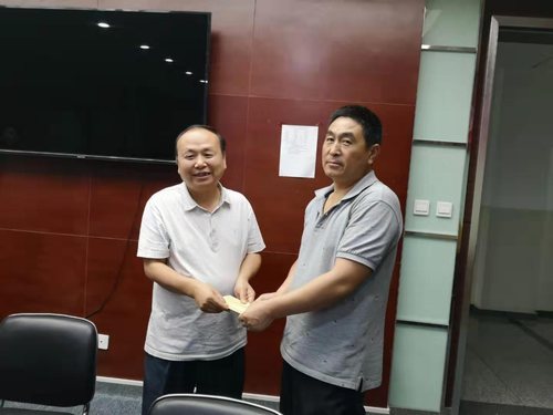 陜煤建設(shè)掘進公司：金秋傳遞希望  助學成就夢想