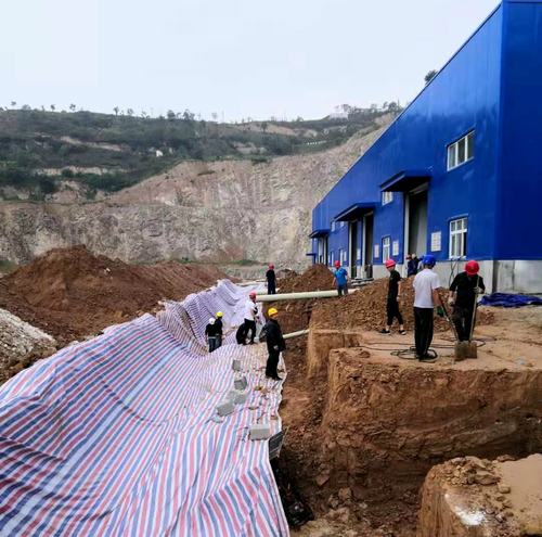 陜煤建設(shè)銅煤公司第三項(xiàng)目部多舉措做好雨季施工準(zhǔn)備工作