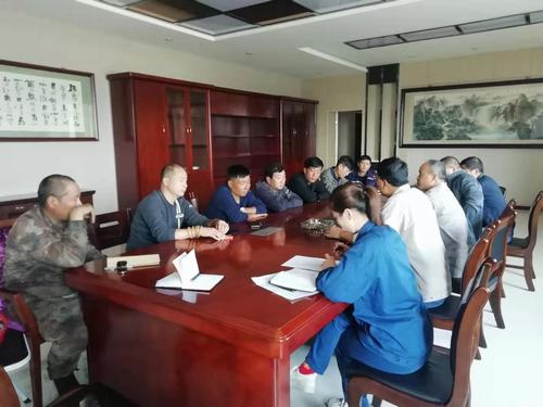 陜煤建設(shè)銅煤公司第十一項(xiàng)目部多舉措抓好安全生產(chǎn)確?！鞍偃瞻踩?></div>
                                <div   id=