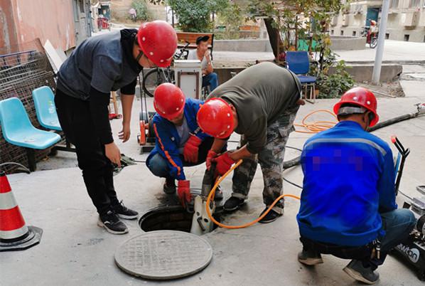 陜煤建設(shè)機(jī)電安裝公司承建的寶鋼集團(tuán)排水管項目順利通過驗(yàn)收