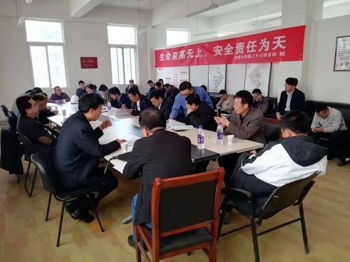 銅煤一、二號住宅小區(qū)最后一棟住宅樓順利通過竣工驗(yàn)收！