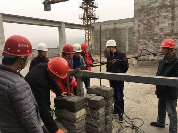 陜煤建設(shè)澄合分公司“剛?cè)嵯酀?jì)”力促百日安全