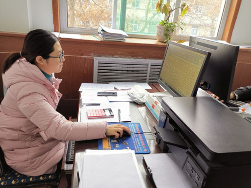 陜煤建設(shè)機電安裝公司:為農(nóng)民工服“定心丸”