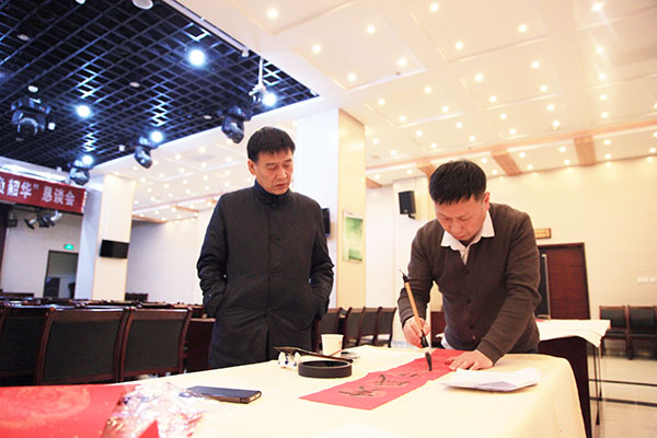 陜煤建設(shè)舉辦“迎春納?！鳖}春聯(lián)活動