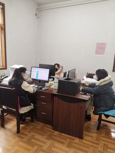 陜煤建設銅煤公司各基層單位疫情防控生產(chǎn)經(jīng)營全力以“復”