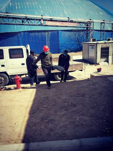 陜煤建設(shè)銅煤公司基層黨員發(fā)揮模范作用助力銅煤1#2#小區(qū)交工順利推進(jìn)