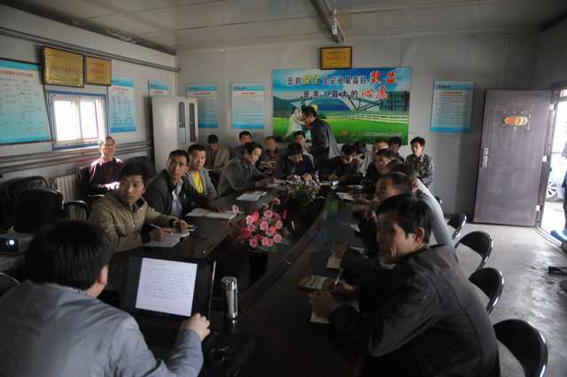 陜煤建設(shè)掘進(jìn)公司:班組長質(zhì)量責(zé)任制讓效益看得見摸得著