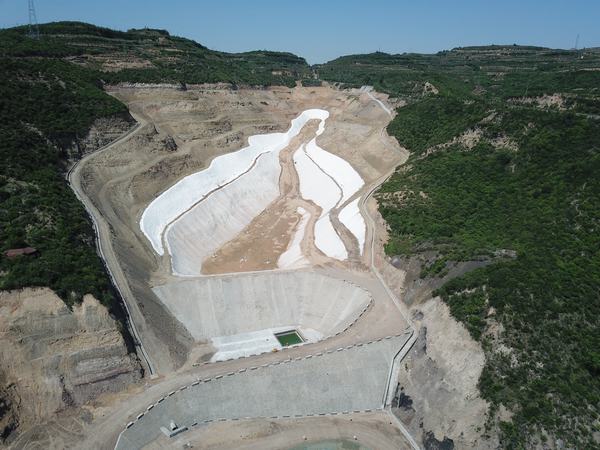 陜煤建設(shè)韓城分公司龍鋼綜合渣場項目如期履約傳捷報