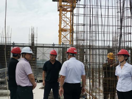 陜煤建設銅煤公司領導班子深入項目施工現場重調研察實情為決策部署定調把脈