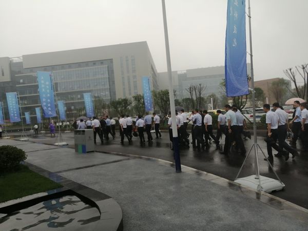 陜煤建設(shè)天工公司承建的陜煤研究院一期A區(qū)項(xiàng)目順利交付業(yè)主