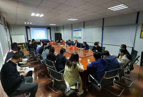 座談交流共提高，凝聚共識促發(fā)展