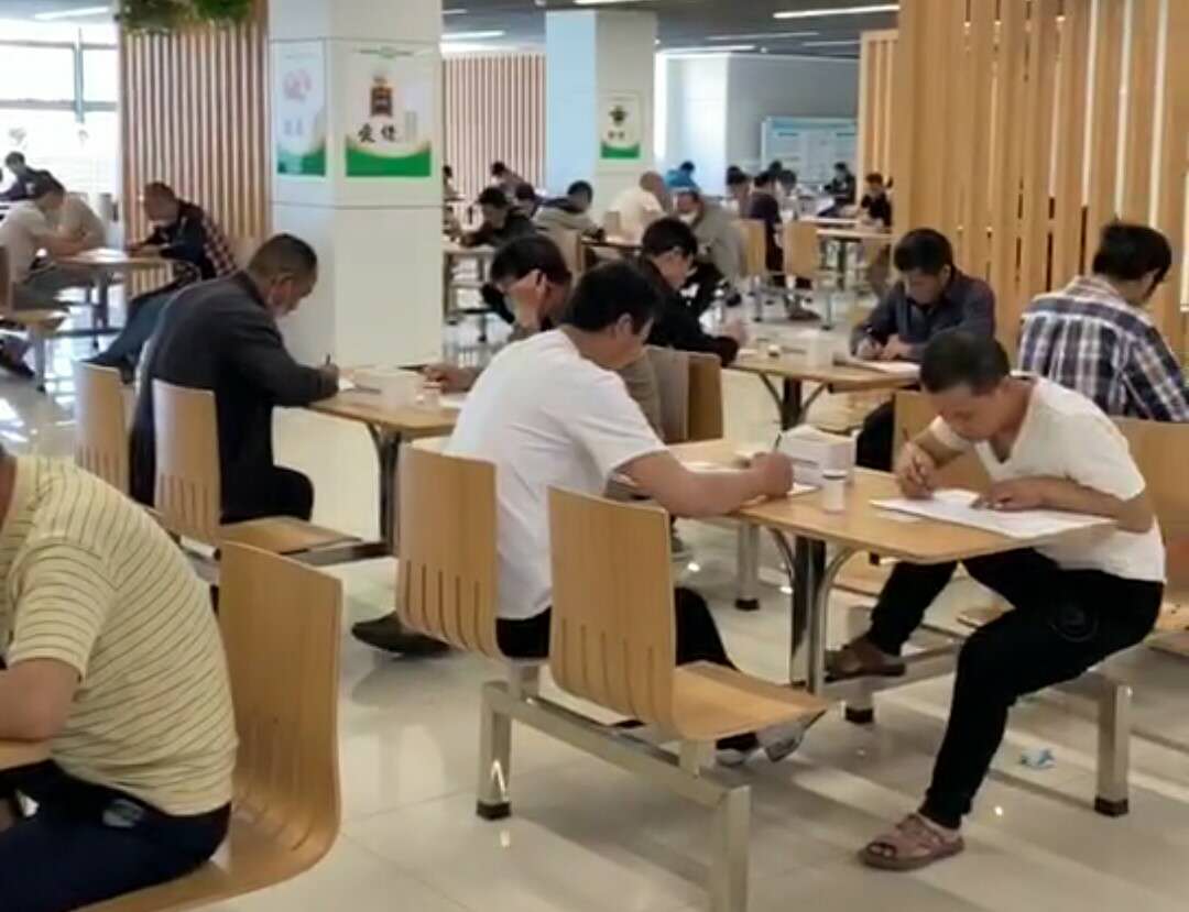 陜煤建設洗選煤運營公司小保當運營項目部：“嚴”字當頭抓實從業(yè)人員入井資格考試