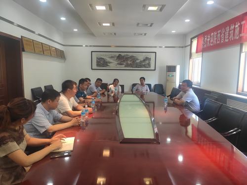 陜煤建設銅煤公司開展“慶八一”慰問退伍軍人活動