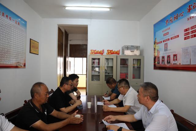 陜煤建設韓城分公司組織開展慶“八一”退伍軍人座談會