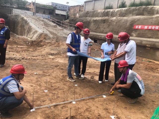 陜煤建設(shè)韓城分公司土建四項(xiàng)目部全力推進(jìn)施工建設(shè)進(jìn)入“快車道”