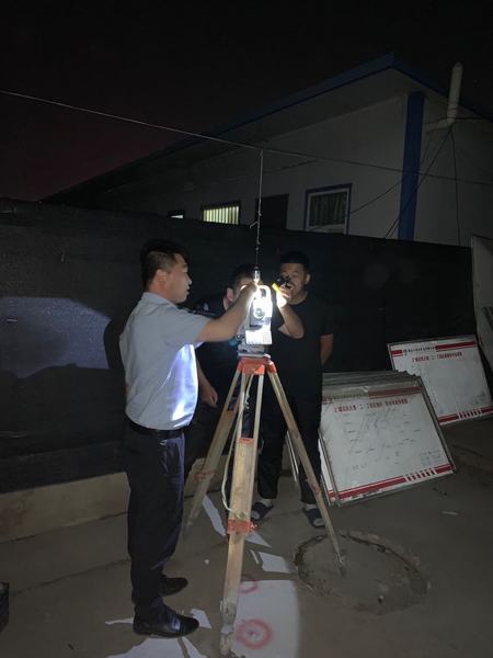 陜煤建設(shè)礦建二公司小保當(dāng)項(xiàng)目部為新入職技術(shù)人員“開小灶”“加夜宵”