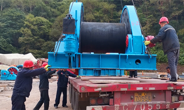 陜煤建設礦建三公司：積極組織施工設備，為新項目開工“保駕護航”