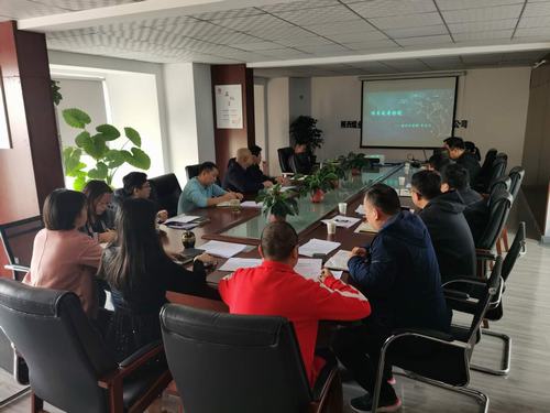 陜煤建設咸陽分公司項目經(jīng)理“大課堂”開講了