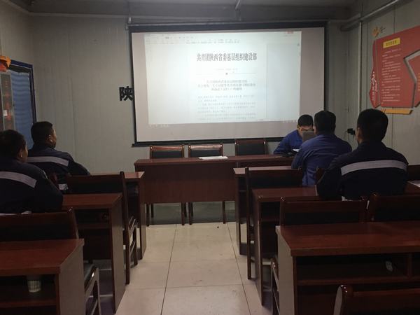 陜煤建設(shè)韓城分公司安裝三項目部“三個加強”開展團員青年紀(jì)律作風(fēng)教育活動